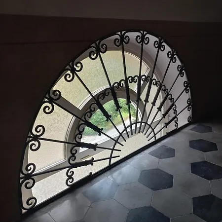 Giardino Sul * ميناجيو